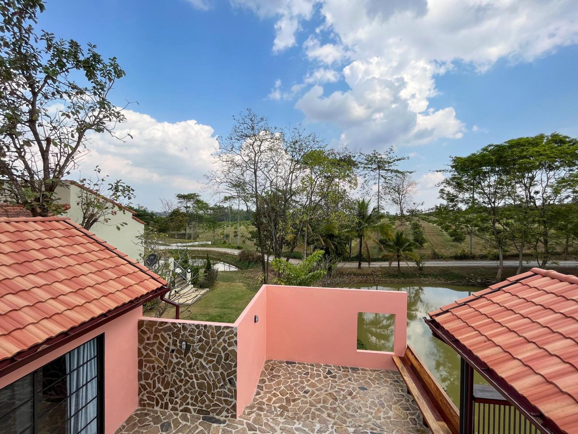 Tubtao Sleepy Hill Hotel Pong Talong Quarto foto